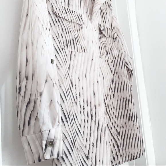 Calvin Klein blouse - Picture 3 of 7